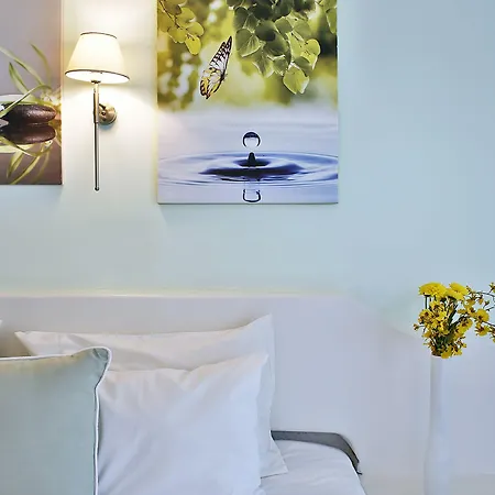 Numo Mykonos Boutique كالافاتيس