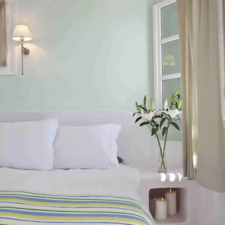 Numo Mykonos Boutique كالافاتيس