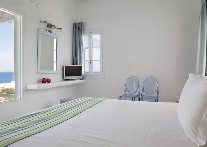 Numo Mykonos Boutique קלפטיס