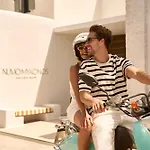 Numo Mykonos Boutique Kalafati