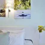 Numo Mykonos Boutique Kalafati