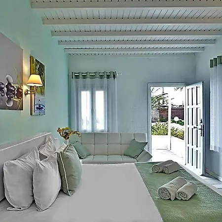 Numo Mykonos Boutique