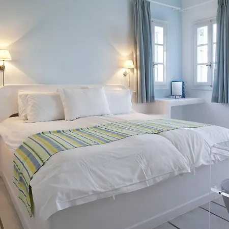 Numo Mykonos Boutique